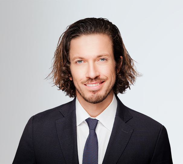 Dr. med. Nicolás Orbenes, Hyaluron & Botox® Behandlungen in Ingolstadt