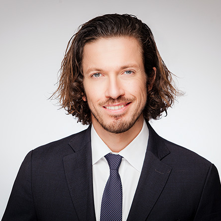 Dr. med. Nicolás Orbenes, Hyaluron & Botox® Behandlungen in Ingolstadt