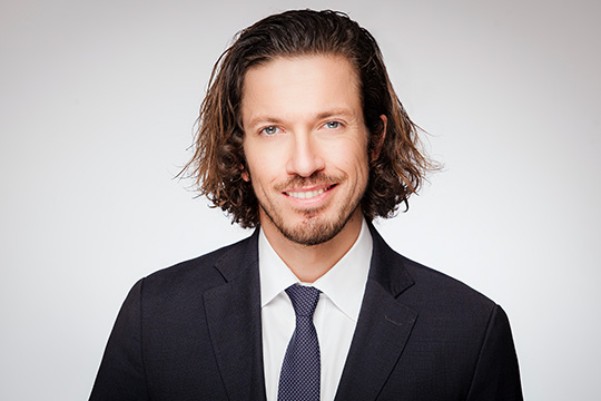 Vorteile bei Dr. med. Nicolás Orbenes, Hyaluron & Botox® Behandlungen in Ingolstadt